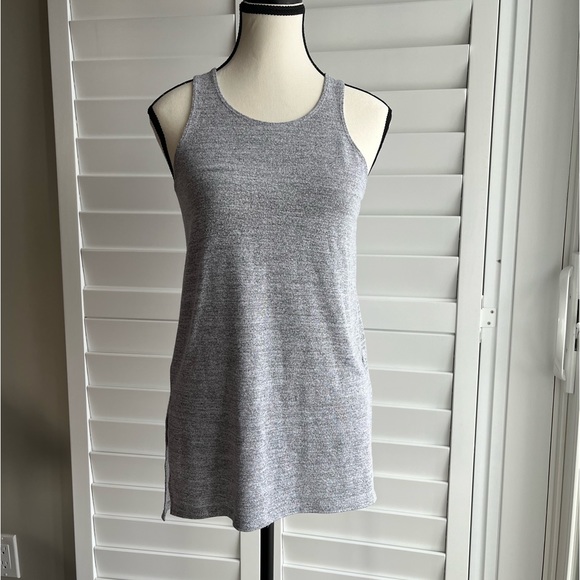 Tops - Long Grey Tank size S